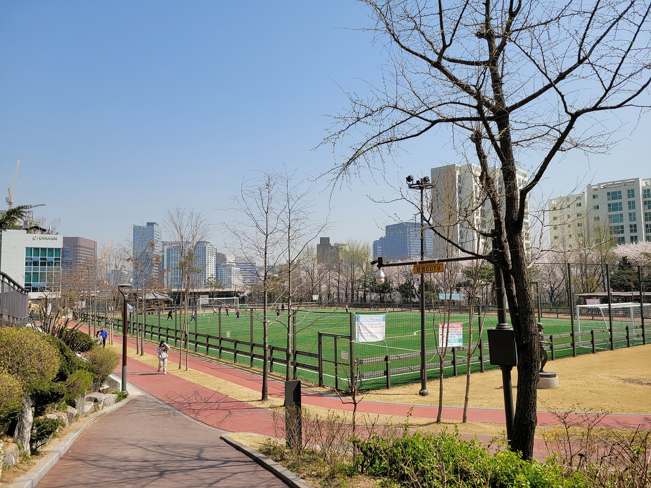 也让我们对 也让我们对